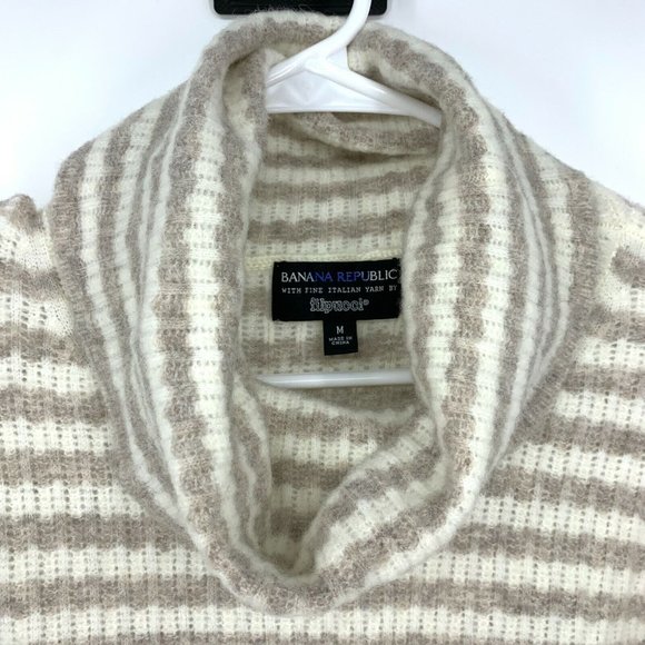 Striped Cream and White Turtleneck Sweater - Picture 4 of 11